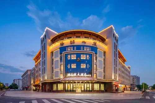 Lanshan Mu Hotel (Dunhuang Branch) - Barer
