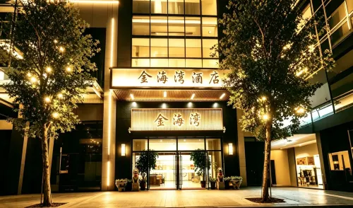 Golden Bay Hotel - 2-Star