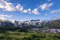 Zhangjiajie Hidden Hills Villa - Avatar Hallelujah Mountain Entrance - Mountain View