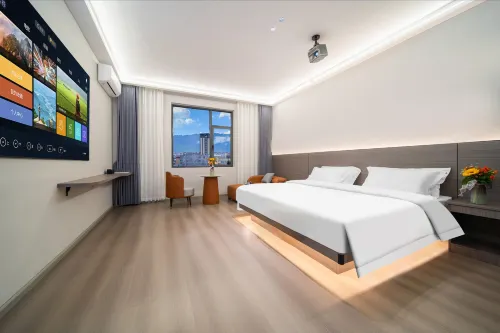 Changxing Smart Hotel (Mengzi Nanhu Park)