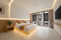 Zhenshan Qigu Homestay (North Main Gate, Xijiang Qianhu Miao Village - 2성급