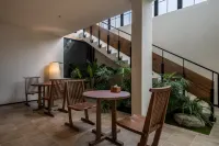 SERA HILL Misty Hot Spring Lodge | Nanshan Luxury Private Hot Tub Retreat (OMG Heartbeat Park) - 조식 운영