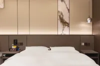 Heishi S E-Sports Hotel (Dongfang Road Municipal Plaza) - New