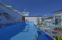 STARS · Jinshu Songting · Sky Mirror Oriental Aesthetic Luxury Villa (Gucheng Zhongyi Market) - Rooftop Pools