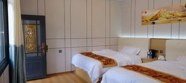 Taoshuiyuan Homestay Hotels in Zhuoni
