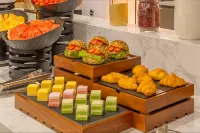 BORRMAN HOTEL (Kunming Changshui Airport Terminal 1) - breakfast