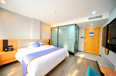 Junyi Hotel( Santai   Phoenix Mountain Hotel Hotels in Santai County