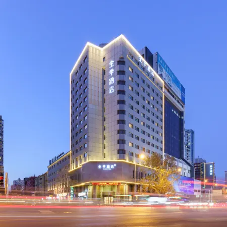 JI Hotel (Dalian Qingniwa Bridge Subway Station)