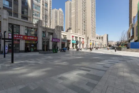 Changzizai Отели рядом с достопримечательностью «Henan University of Technology (Lianhua Street Campus)»