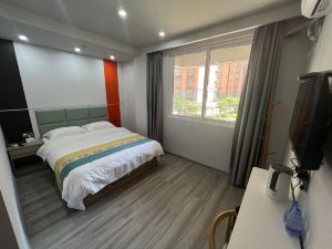 Yuhui Homestay