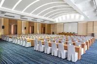 Fire Red Seaview Hotel (Xunliao Bay. Financial Street Sea World Branch)