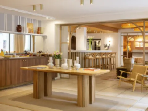 GRAND HOTEL D'ORANGE, BW SIGNATURE COLLECTION BY BEST WESTERN Hotels in Orange