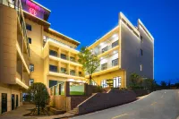 QIANNA HOTEL FINE (Xinmi Fuxi Mountain) Hotels near Fuxi Ancient Town