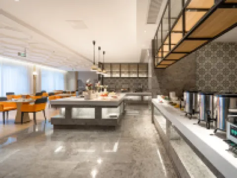 Vienna International Hotel (pingxiang Wugong Mountain Visitor Center) Hotels in Luxi