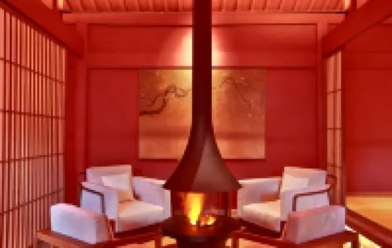 雲亼·獅林崖舍