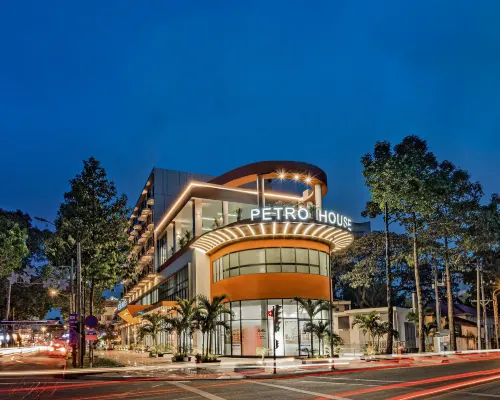 Petro House Vung Tau (Block A) Hotels near Front Beach