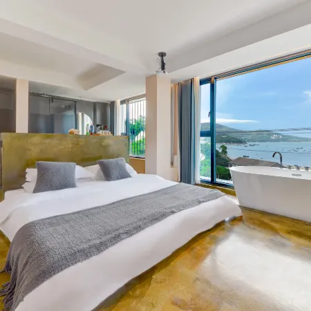 Sichuan Sea and Neighbors·Private Sunshine Beach and Sea View Holiday Homestay