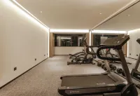 Jiulong Yipin Hotel (Zhenyuan Ancient City New Bridge)