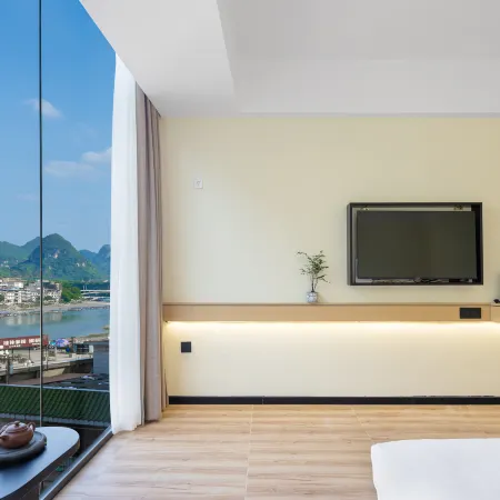 Biqi Riverview Hotel (West Street Lijiang Branch)