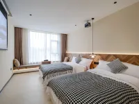 Xiamen Jiye Yishu Hotel (Xiamen North Railway Station Jimei Avenue Subway Station) Hotels near Jimei