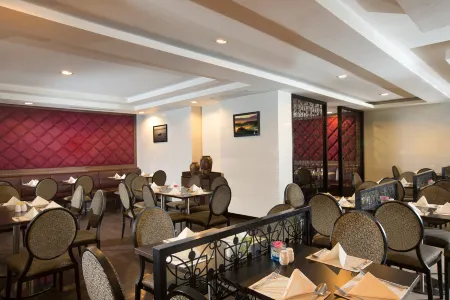 BW Kemayoran Hotel & Convention Powered by Archipelago Отели рядом со станцией Kemayoran Station