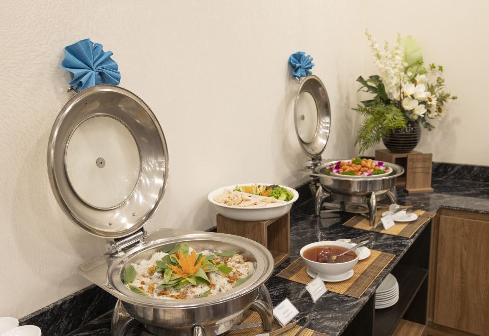 Viet Lotus Saigon Hotel