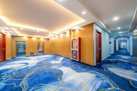 Shanghai Lianjia Boutique Hotel Отели рядом с достопримечательностью «Jiuke Oasis Park»