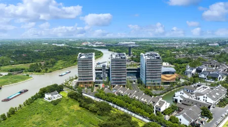 Dishang Resort Hotel Отели рядом с достопримечательностью «Wu Village»