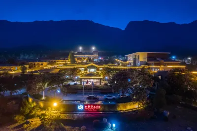 Linzhou Hongqiqu Ying Hotel (Yingbin Building) Hotels near Taihang Sky Road
