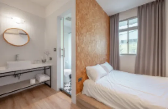 仲青行旅花蓮館