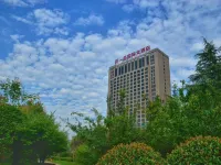 Yipin International Hotel Hotels in Xinye
