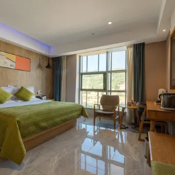 No.6 Future Hotel
