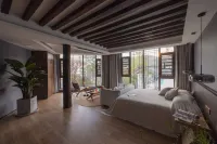 ‌CafeCoco Designer Hotel @ Peter Goullart's, Lijiang (Waterwheel)
