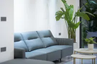 Baiya Hotel (Yangshuo Shili Gallery Yulonghe Branch)