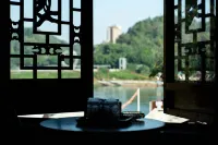 Leshan dream building Xiaoju boutique B & B