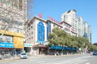Bocheng Holiday Hotel (Yueyanglou District Nanhu Plaza Branch) - 2 stelle