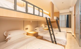 Tianxun E-Sports Hotel