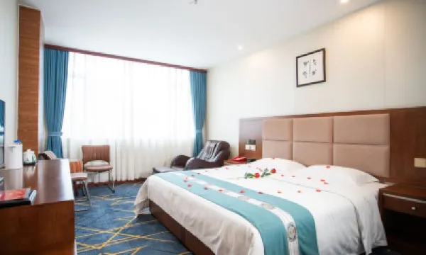 嘉龍ホテル（広元高速鉄道駅） のホテル