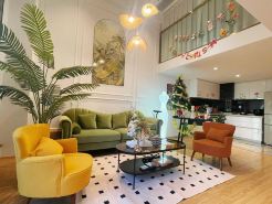 Youyoujia Holiday Villa (Hangzhou Zhejiang University Zijin Harbor Xixi Sky Street)