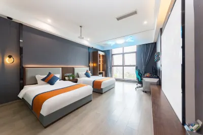 Bantang E-Sports Hotel (Lanwan) Hotels near Luoshiwen Lieshi Shiliao Exhibition Hall