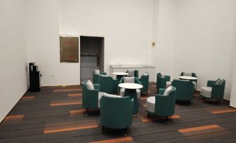 Vienna Classic Hotel (Xilinhot Store)