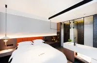 Tumai Cloud Hotel (Renli Diwang Square Branch) Hotels in Qu County