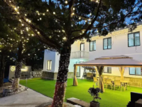 Xiaoyue Homestay (Haitang South Road Branch) Các khách sạn ở 