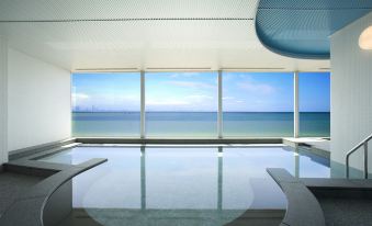 Mitsui Garden Hotel Prana Tokyo Bay - Housity