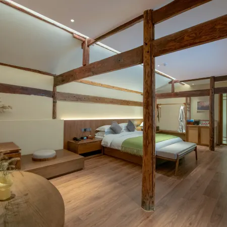 Xinan Hermitage Ancient House Hotel
