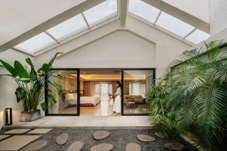 雅上隠庭ホテル 楽山市中