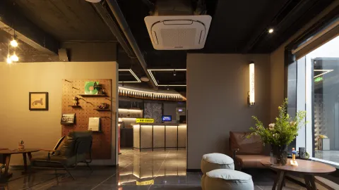 Mcsrh Hotel (Xi'an Bell and Drum Tower Branch) in Xi'an