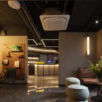 โรงแรมแมคซาร์ (สาขาหอกลองและระฆัง ซีอาน) โรงแรมใกล้ประตู Yongning