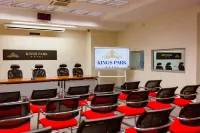 Kings Park Hotel - Business