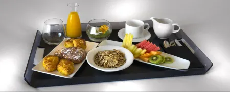 NH Siena Отели в г. Province of Siena